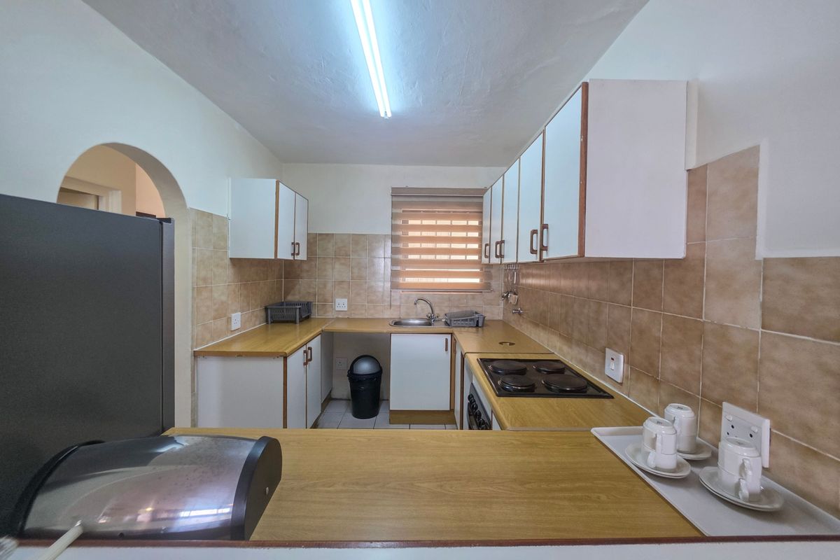 Apartment Rental Monthly In Margate - Photo 3