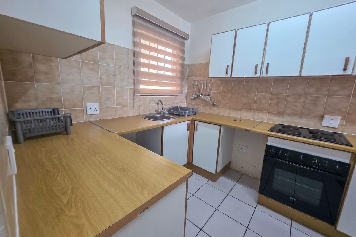 Apartment Rental Monthly In Margate - Photo 4