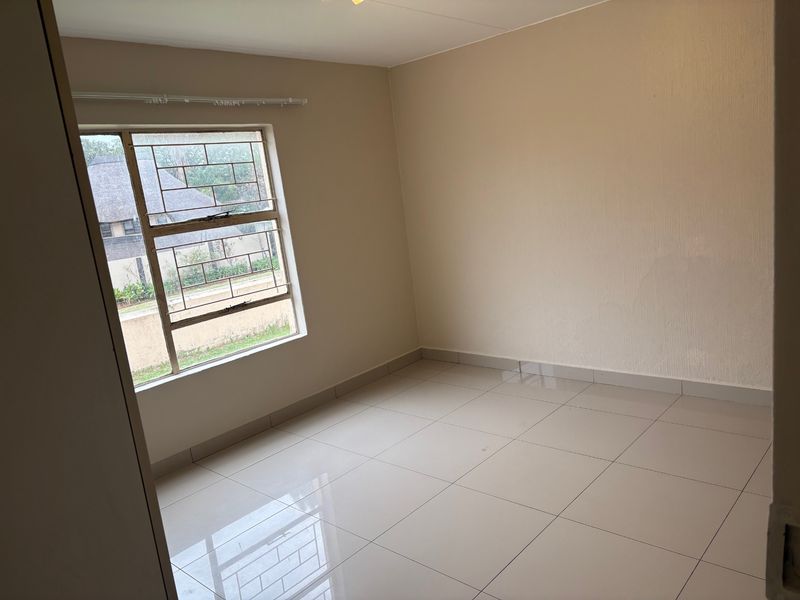 Apartment Rental Monthly In Midrand - Photo 10