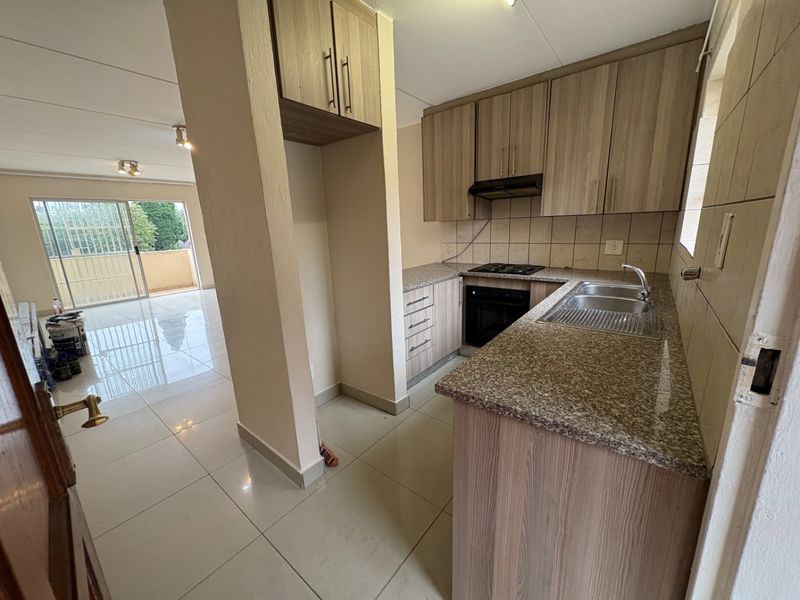 Apartment Rental Monthly In Midrand - Photo 3