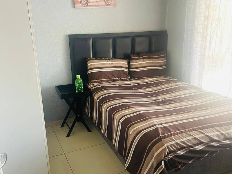 House Rental Monthly In Soweto - Photo 7