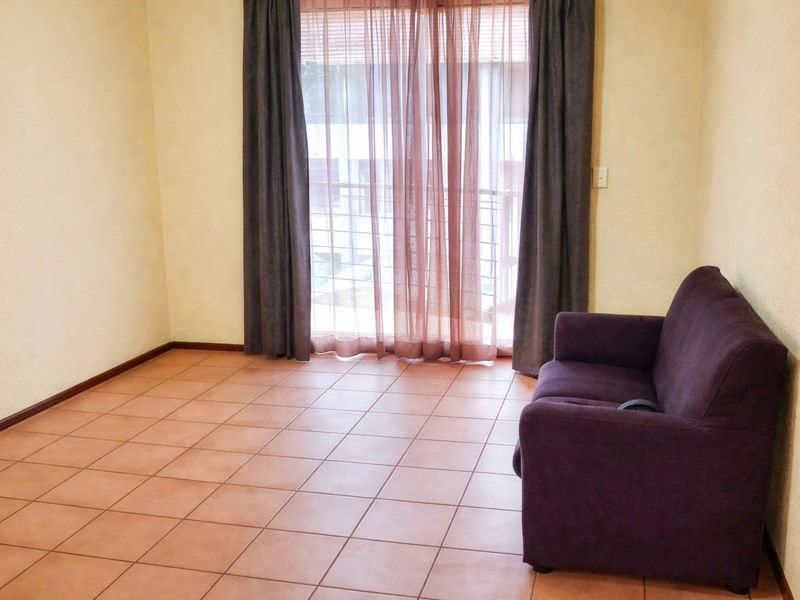 Apartment For Sale In Midrand - Photo 4