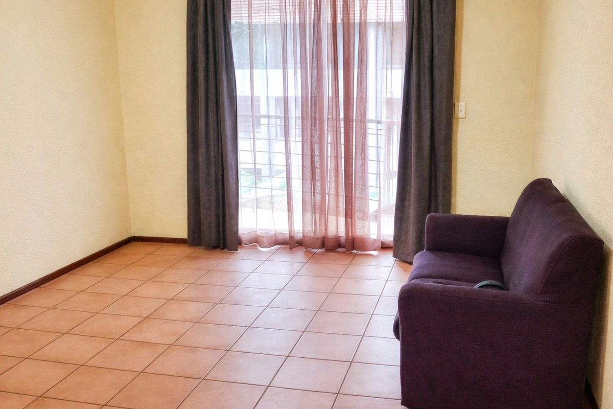 Apartment For Sale In Midrand - Photo 4