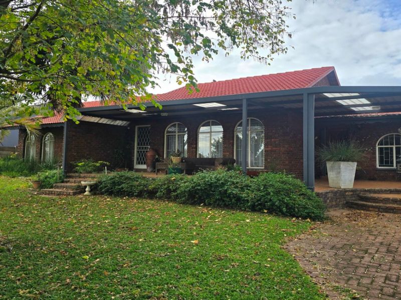 House For Sale In Middelburg - Photo 5