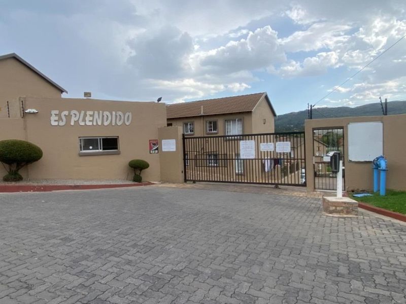 Apartment For Sale In Roodepoort - Photo 3