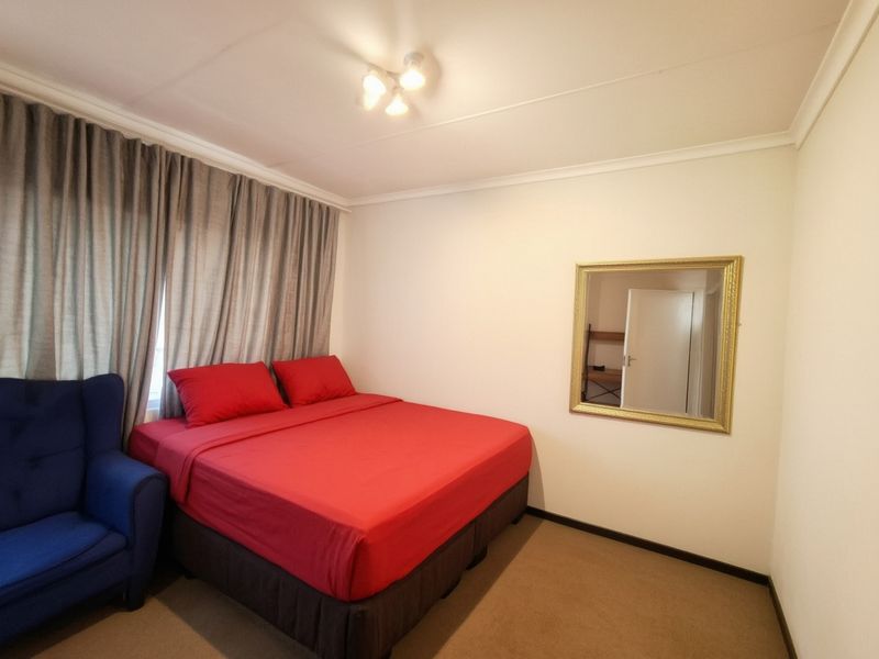 Apartment For Sale In Roodepoort - Photo 7