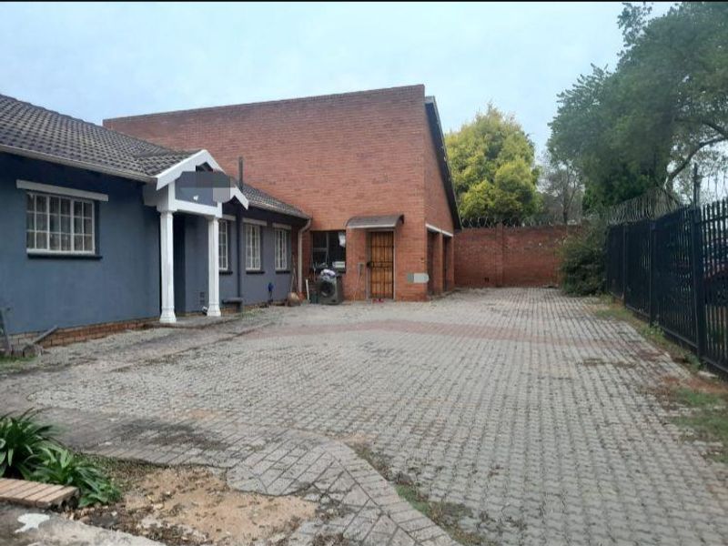 Apartment For Sale In Midrand - Photo 1