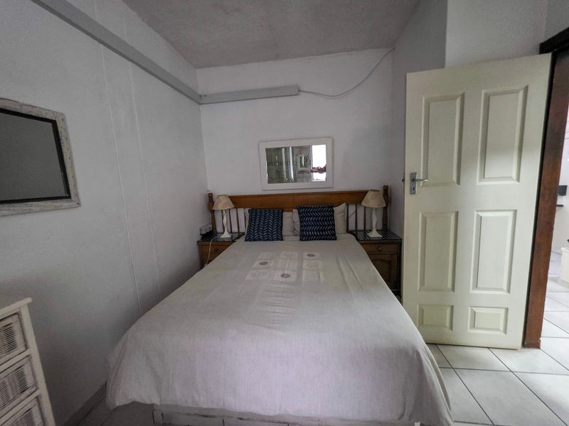 Apartment For Sale In Margate - Photo 4