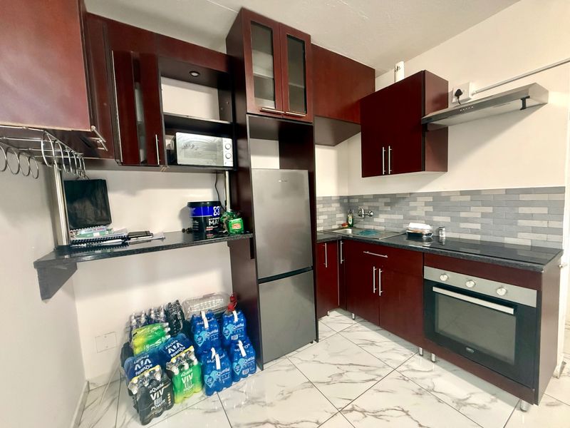 Apartment Pending Sale In Bloemfontein - Photo 5