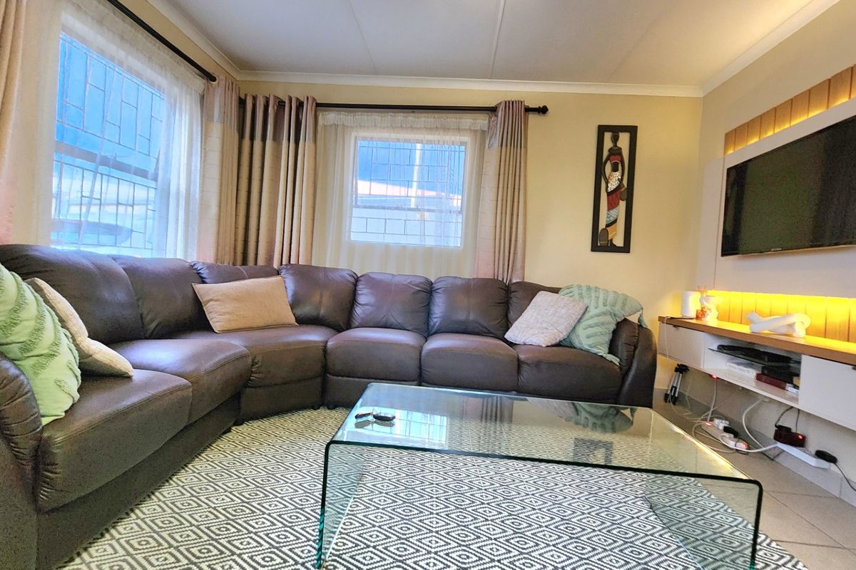 Cluster Rental Monthly In Centurion - Photo 4