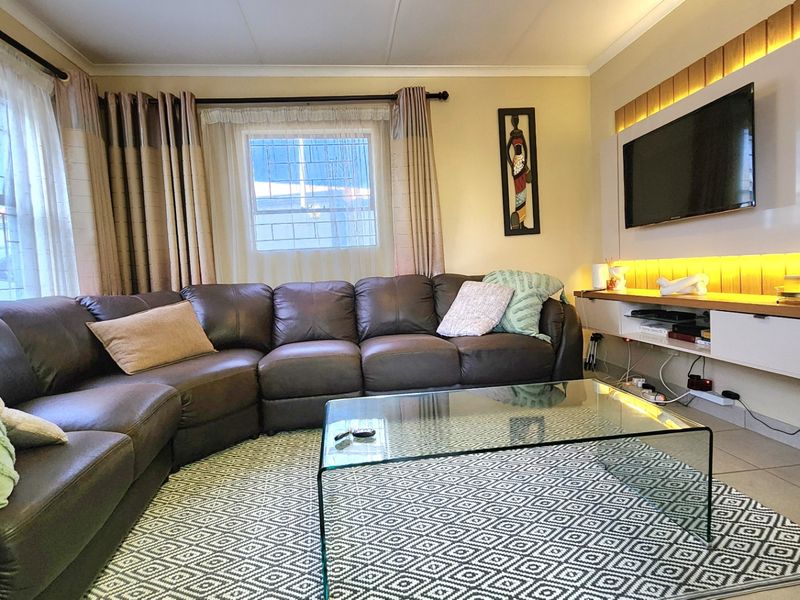 Cluster Rental Monthly In Centurion - Photo 8