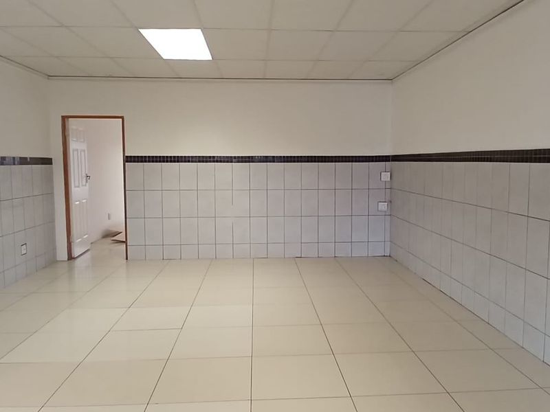 Commercial Rental Monthly In Midrand - Photo 6