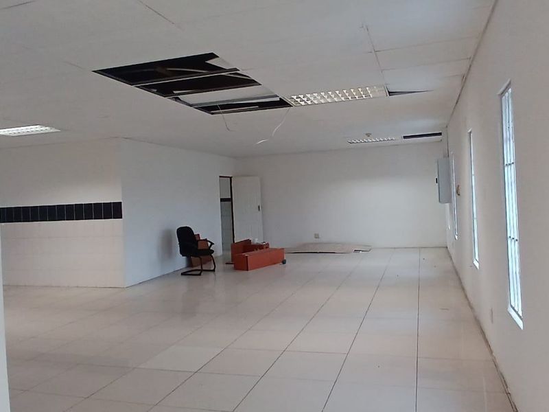 Commercial Rental Monthly In Midrand - Photo 7