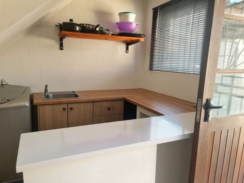 Townhouse Rental Monthly In Blue Downs - Photo 6