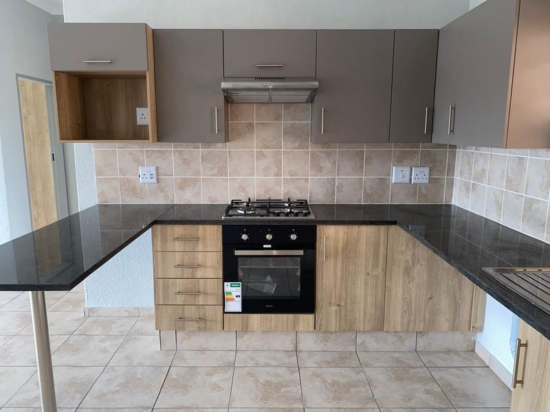 Apartment For Sale In Boksburg - Photo 8