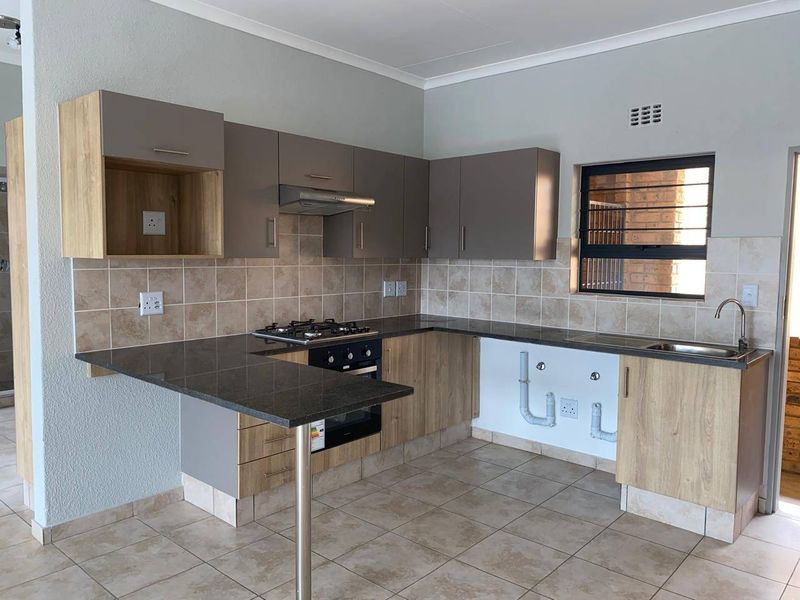 Apartment For Sale In Boksburg - Photo 7