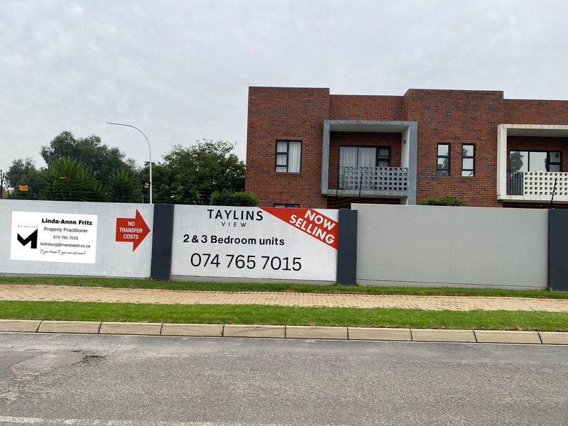 Apartment For Sale In Boksburg - Photo 2