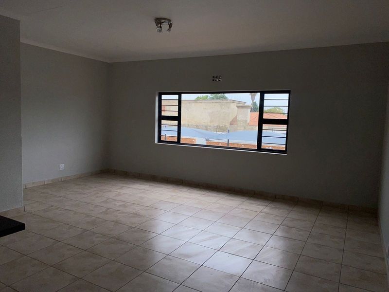 Apartment For Sale In Boksburg - Photo 10