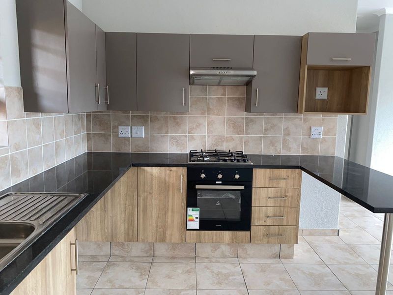 Apartment For Sale In Boksburg - Photo 9