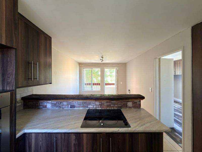 Apartment Rental Monthly In Parow - Photo 3