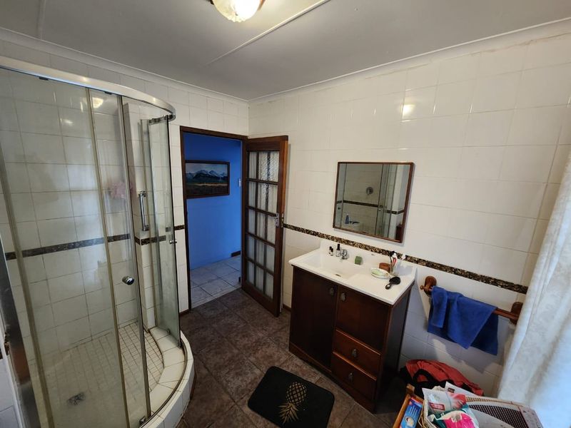 House For Sale In Margate - Photo 7