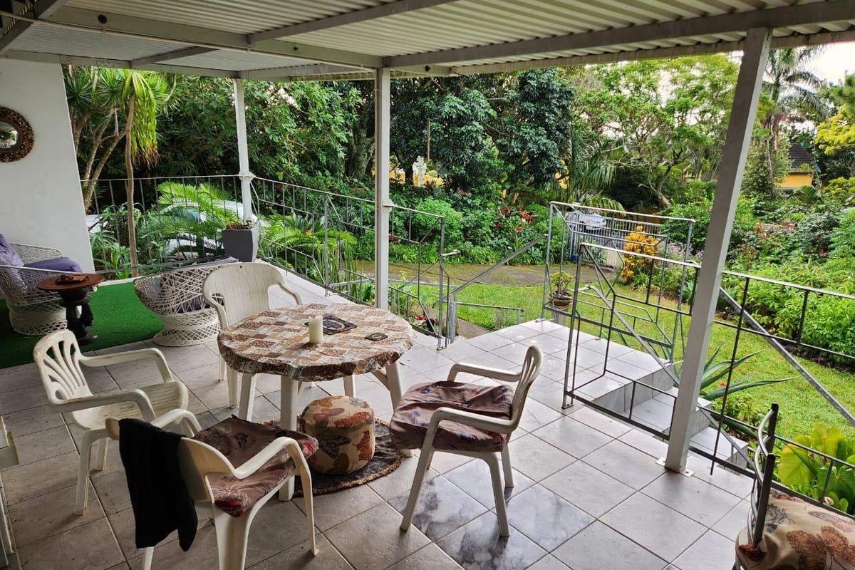 House For Sale In Margate - Photo 2