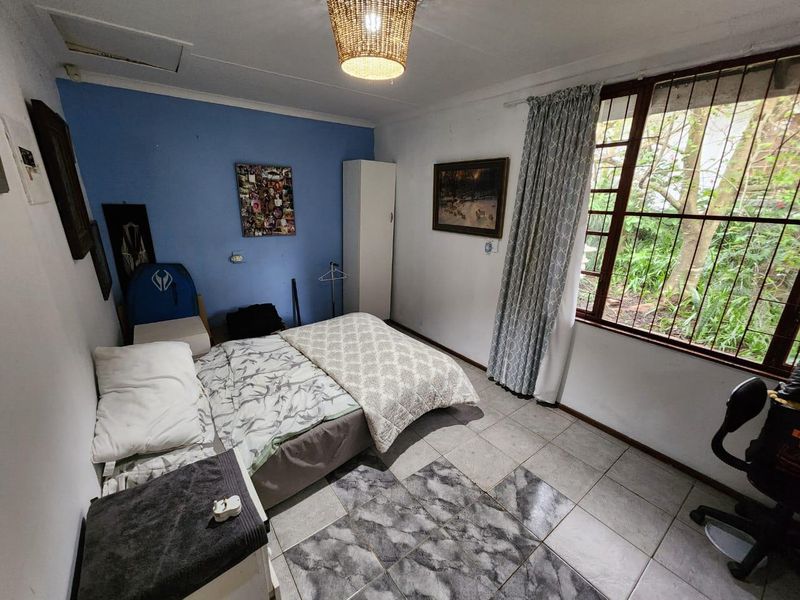 House For Sale In Margate - Photo 4