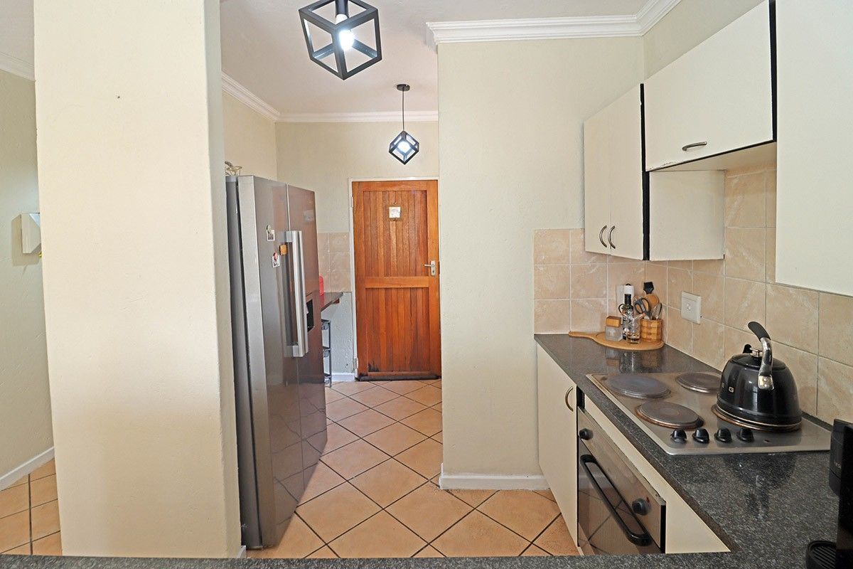 Cluster Rental Monthly In Midrand - Photo 4