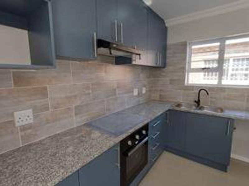 House For Sale In Port Elizabeth - Photo 8