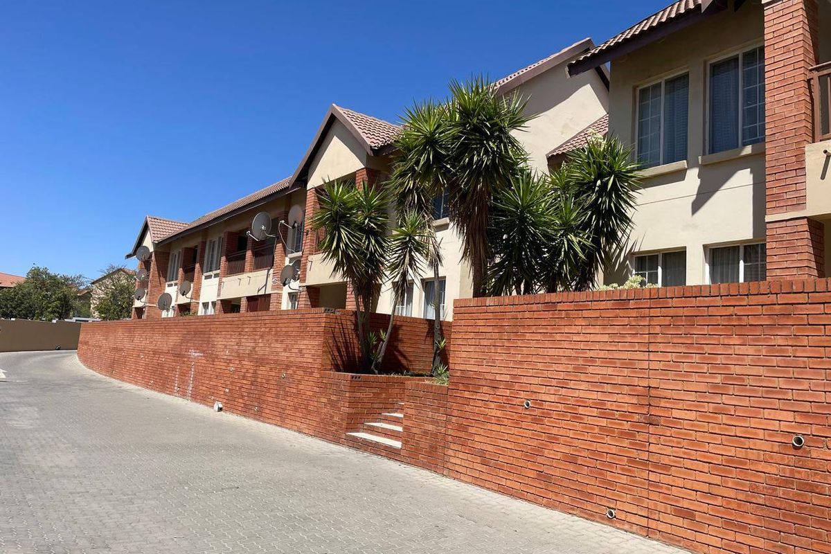 Apartment Rental Monthly In Centurion - Photo 3
