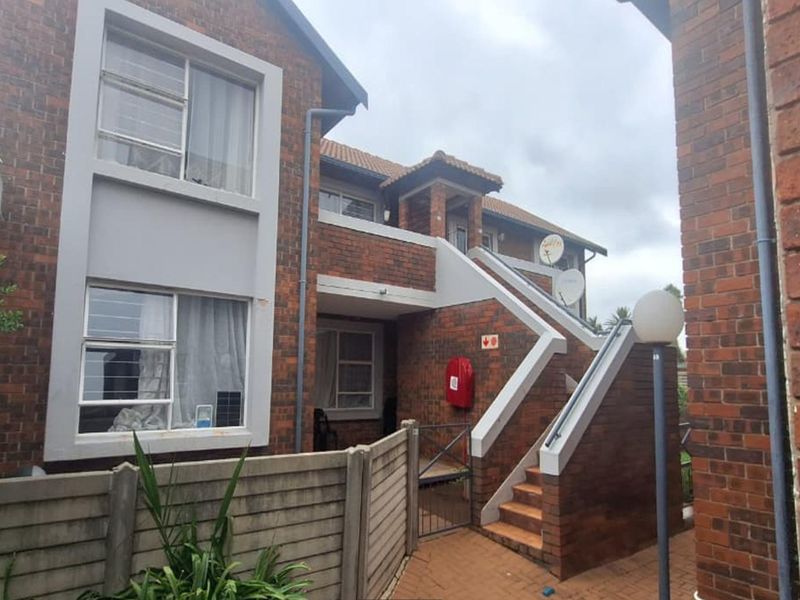 Apartment For Sale In Kempton Park - Photo 1