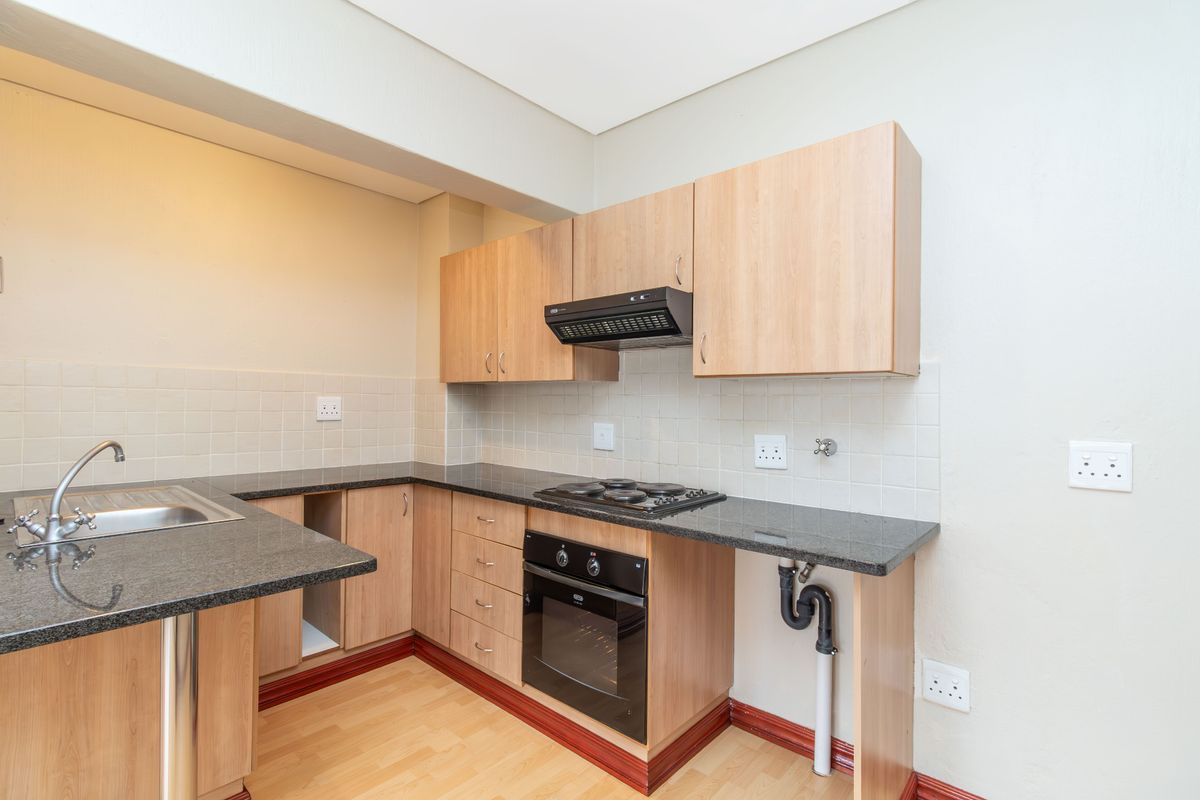 Apartment Rental Monthly In Sandton - Photo 2