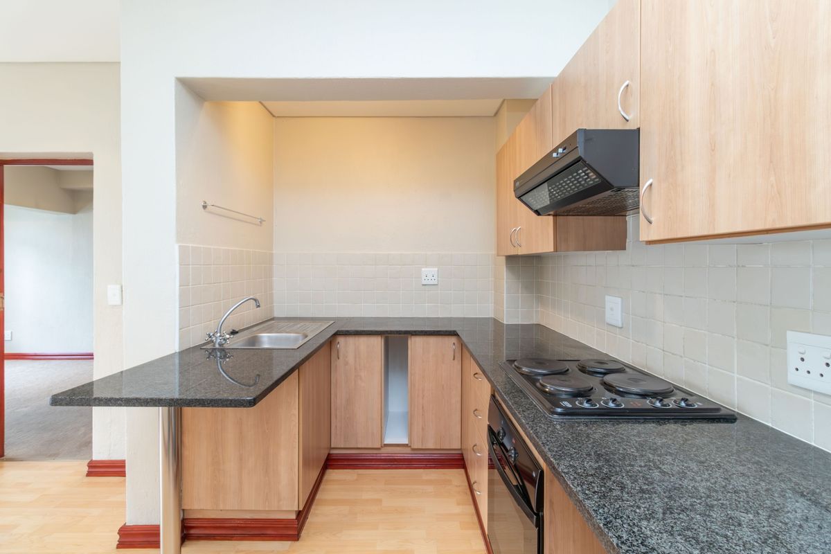 Apartment Rental Monthly In Sandton - Photo 4