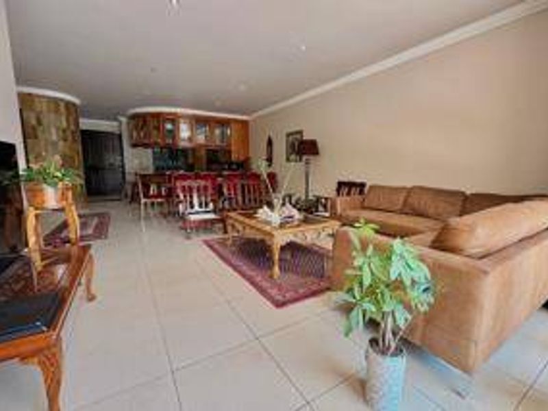 Apartment For Sale In Sandton - Photo 6