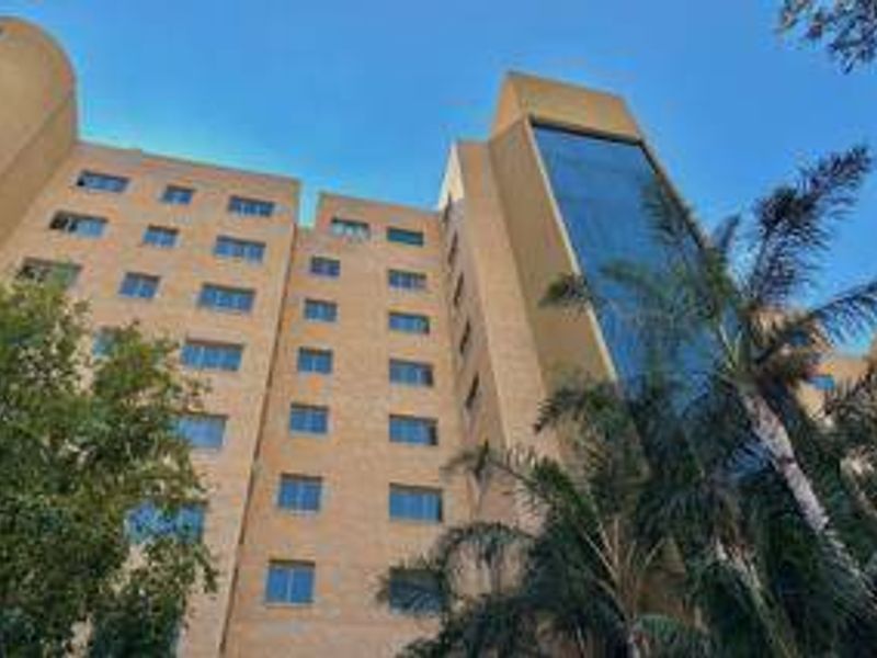 Apartment For Sale In Sandton - Photo 1