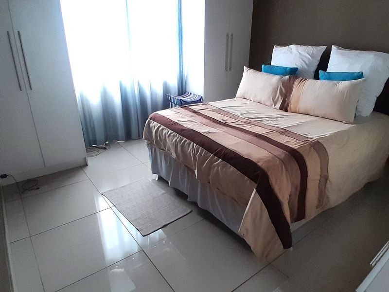 Apartment For Sale In Sandton - Photo 9