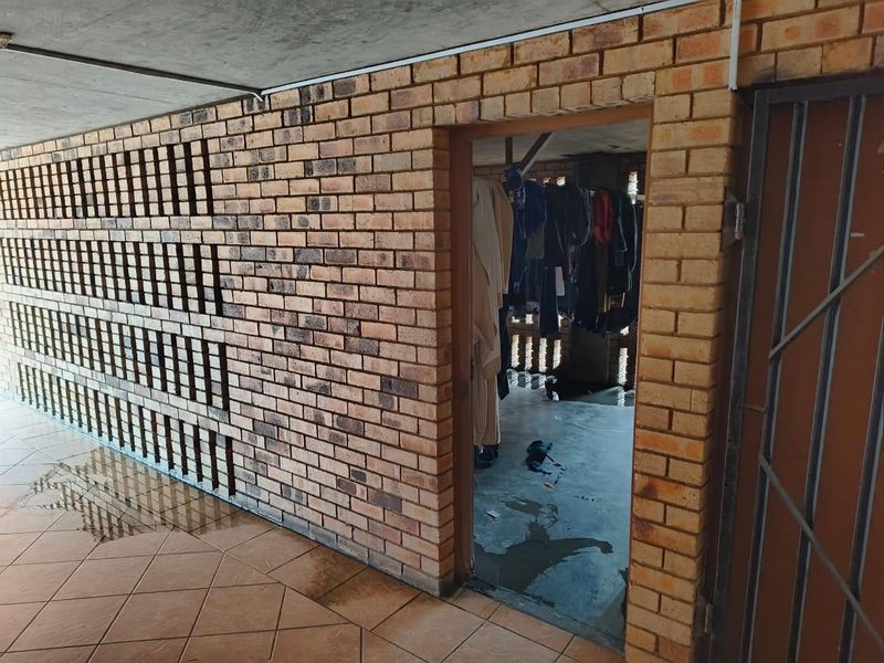 Apartment For Sale In Pretoria - Photo 7