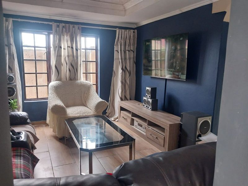 House For Sale In Hammanskraal - Photo 4
