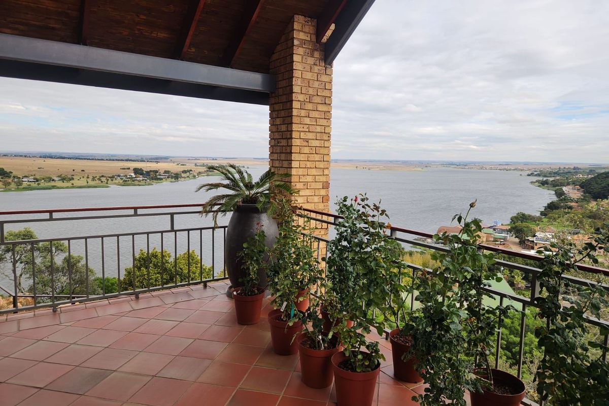 House For Sale In Bronkhorstspruit - Photo 2