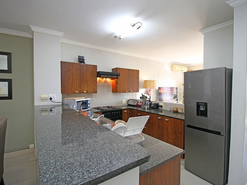 Apartment For Sale In Sandton - Photo 6