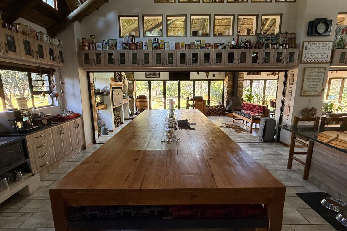 House For Sale In Walkerville - Photo 2
