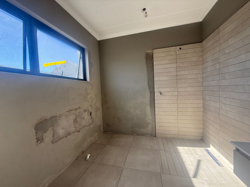 Townhouse For Sale In Bloemfontein - Photo 9