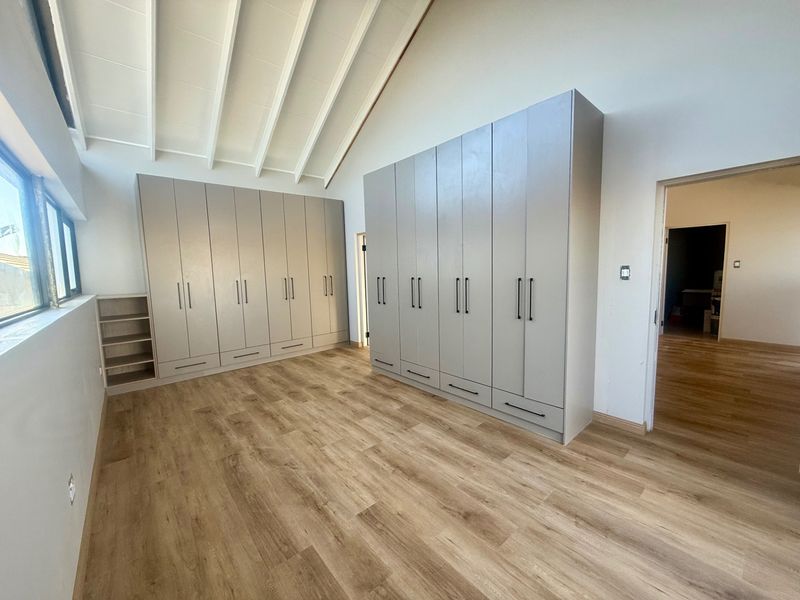 Townhouse For Sale In Bloemfontein - Photo 8
