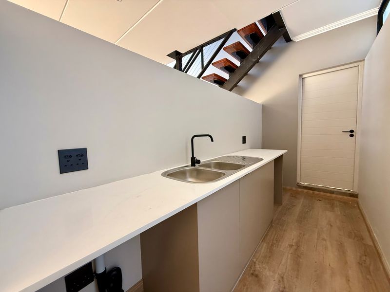 Townhouse For Sale In Bloemfontein - Photo 6