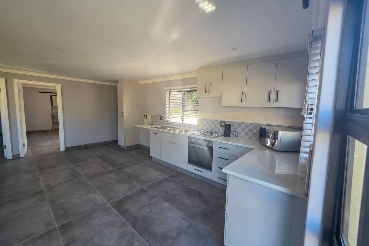 House Rental Monthly In Margate - Photo 3