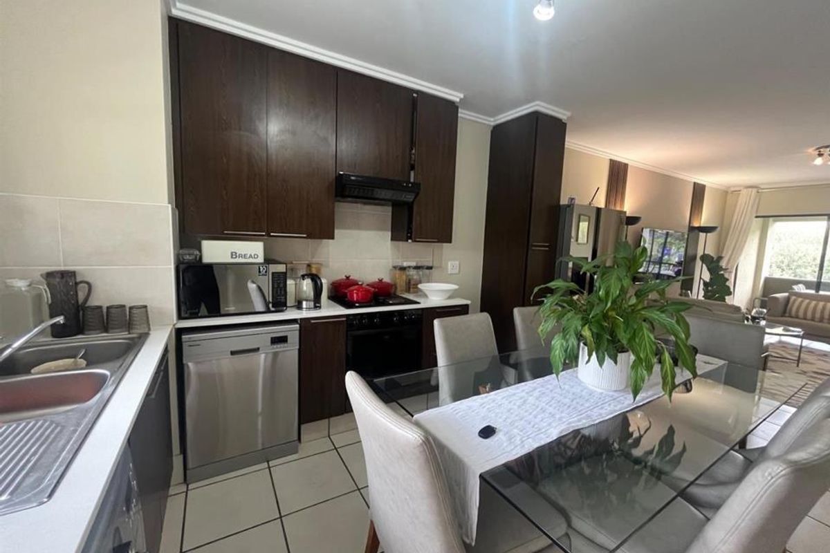 Apartment For Sale In Sandton - Photo 4