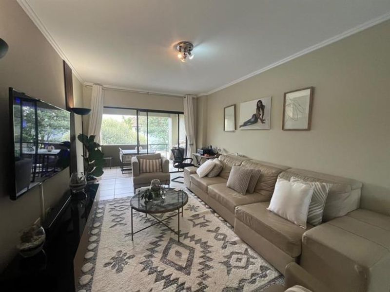 Apartment For Sale In Sandton - Photo 2