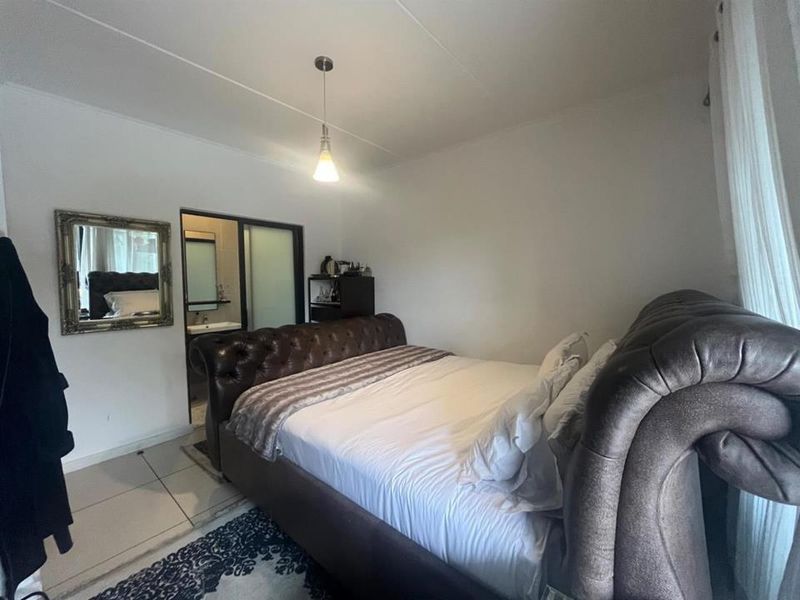 Apartment For Sale In Sandton - Photo 7