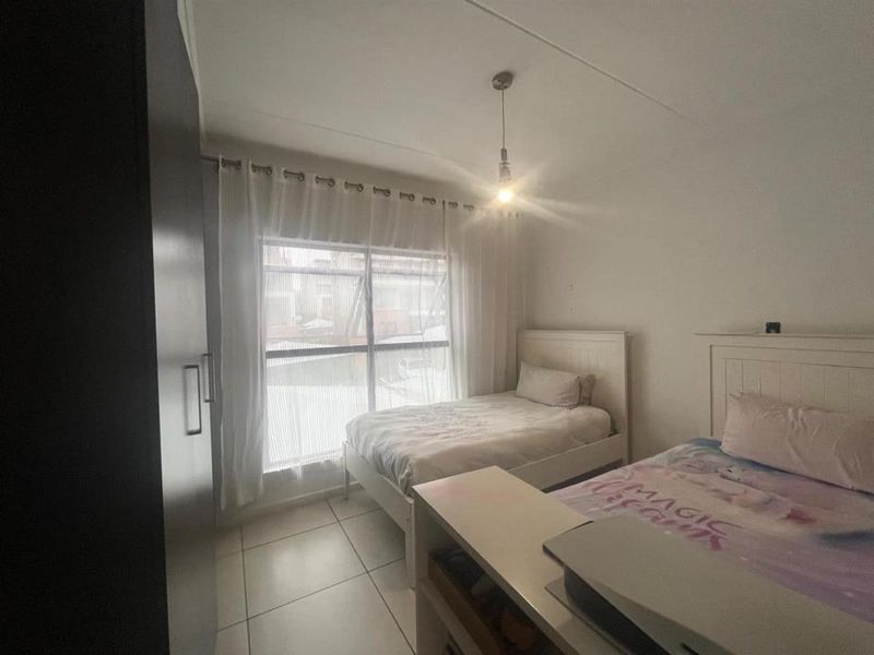 Apartment For Sale In Sandton - Photo 5