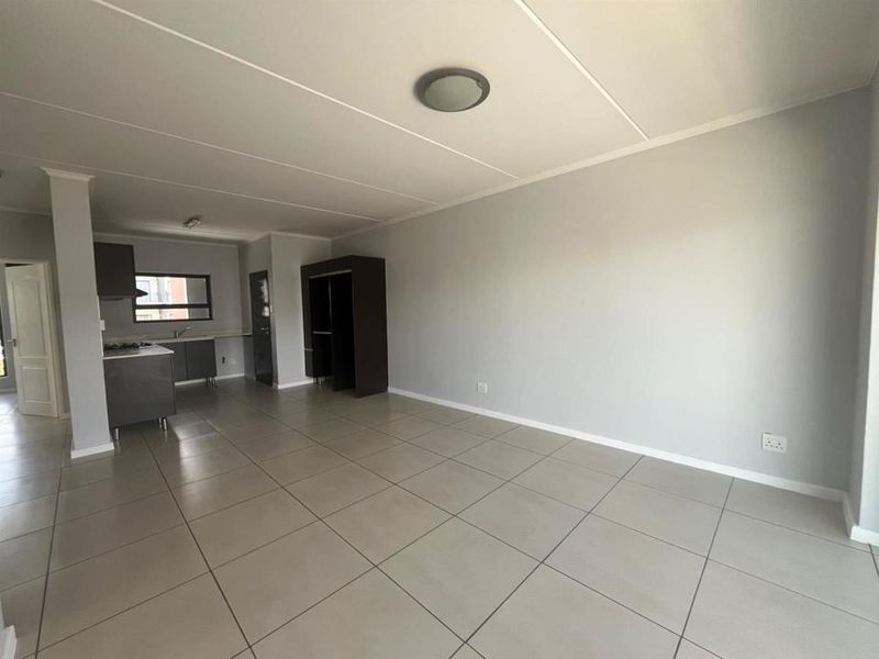 Apartment For Sale In Sandton - Photo 7